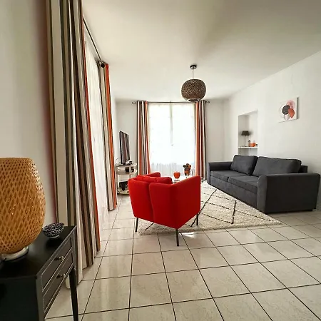 Apartamento Polichinelle Hyper Centre - Wifi - Balcon & Parking Proche Pézenas Exterior foto